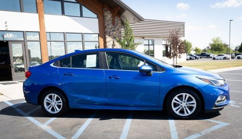 Used 2016 Chevrolet Cruze LT w/ Convenience Package image 26