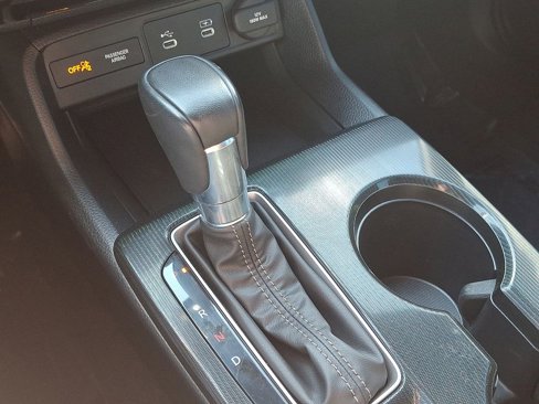 Used 2025 Honda Civic Sport image 15