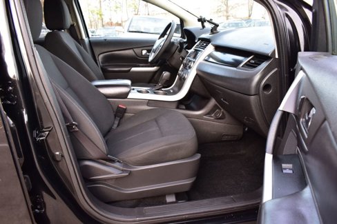 Used 2013 Ford Edge SE image 17