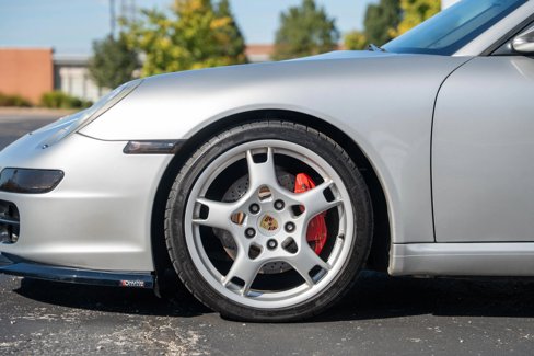 Used 2005 Porsche 911 Carrera S image 5