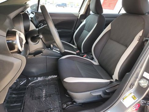 Certified 2021 Nissan Versa SV image 12