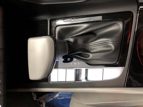 Used 2025 Hyundai Elantra SEL image 17