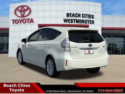 Used 2013 Toyota Prius V Five image 8