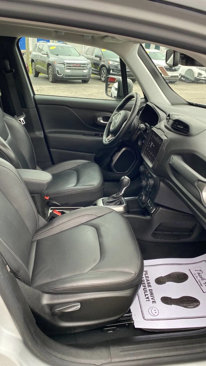 Used 2020 Jeep Renegade Limited w/ UConnect 8.4 Nav Group image 32