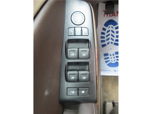 Used 2015 Chevrolet Tahoe LTZ image 22