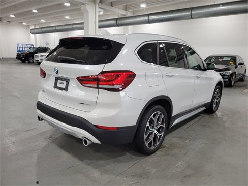 Used 2020 BMW X1 xDrive28i w/ Premium Package image 7