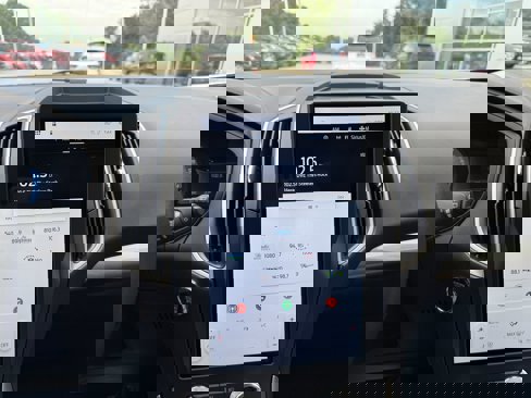Certified 2024 Ford Edge SEL image 17