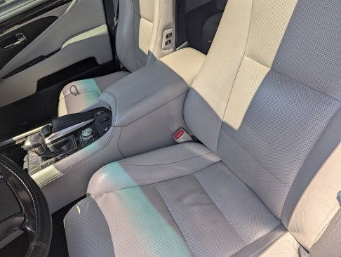 Used 2014 Lexus LS 460 image 16
