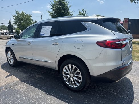 Used 2021 Buick Enclave Essence w/ Sound and Sites Package image 5