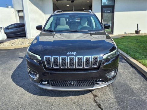 Used 2021 Jeep Cherokee Limited w/ Elite Package image 28