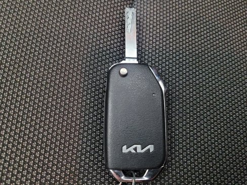 Used 2024 Kia Forte LX image 32