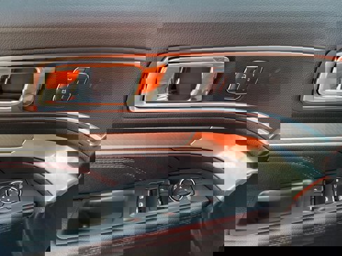 Used 2018 Ford Explorer Sport w/ Equipment Group 401A image 9