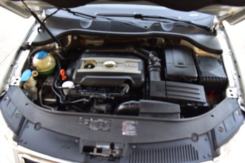 Used 2009 Volkswagen Passat Komfort image 12