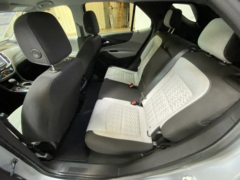 Used 2024 Chevrolet Equinox LT w/ Driver Convenience Package image 25