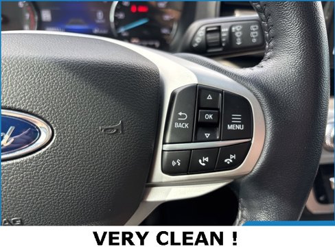 Used 2022 Ford Explorer XLT w/ Equipment Group 202A image 9
