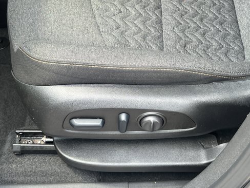 Used 2023 Chevrolet Equinox LT image 10