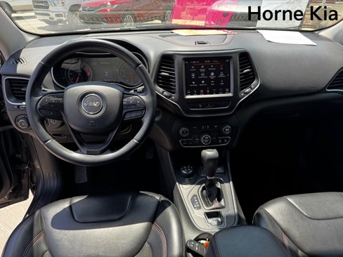 Used 2019 Jeep Cherokee Trailhawk w/ Comfort/Convenience Group image 13