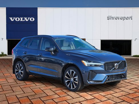 New 2025 Volvo XC60 B5 Plus w/ Protection Package Premier image 3