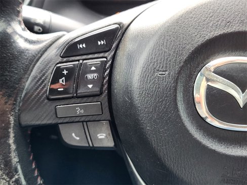 Used 2014 MAZDA MAZDA3 i Touring image 17