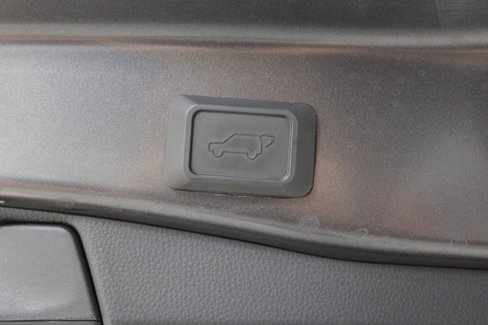 Used 2019 Toyota RAV4 XSE image 18