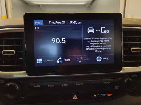 Used 2020 Hyundai Venue SE image 25