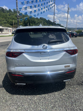 Used 2022 Buick Enclave Essence w/ Experience Buick Package image 9