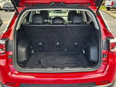 Used 2019 Jeep Compass Limited w/ Safety & Security Group image 12