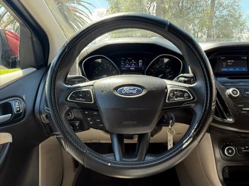 Used 2017 Ford Focus SE image 19