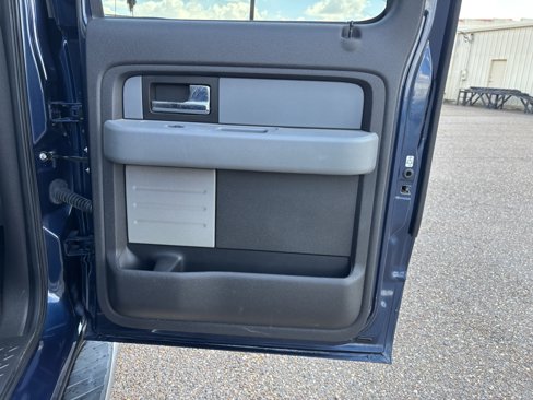 Used 2013 Ford F150 XLT w/ XLT Chrome Pkg image 19