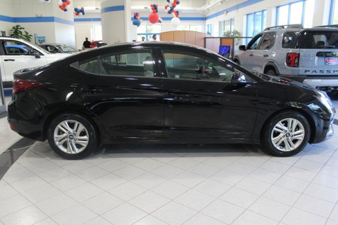Used 2020 Hyundai Elantra SEL w/ Cargo Package (C1) image 2