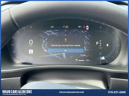 Certified 2023 Volvo XC40 B5 Plus w/ Protection Package Premier image 26