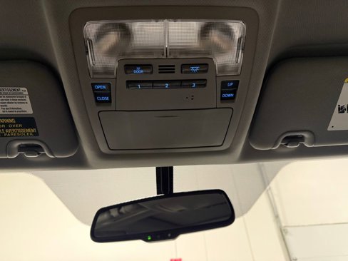 Used 2016 Toyota Highlander Limited image 20