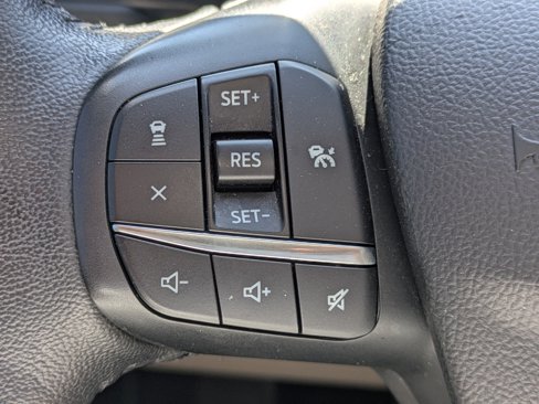 Used 2020 Ford Escape SEL image 28