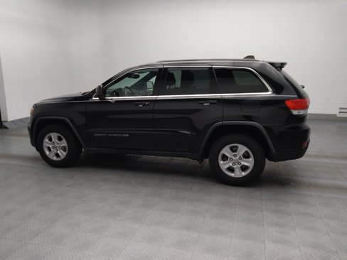 Used 2017 Jeep Grand Cherokee Laredo image 3