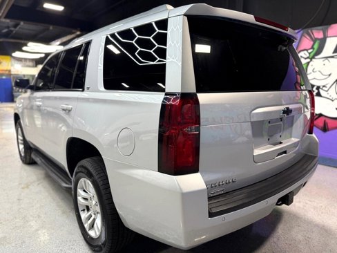 Used 2019 Chevrolet Tahoe LT image 3