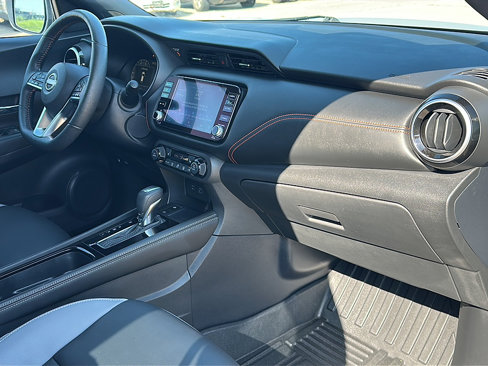 Used 2023 Nissan Kicks SR w/ SR Premium Package image 22