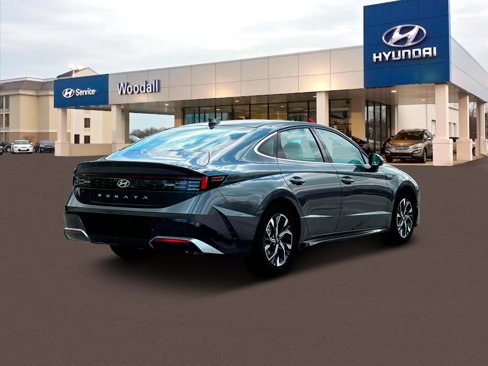 New 2025 Hyundai Sonata SEL image 7