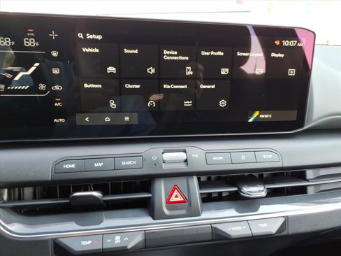New 2025 Kia K4 EX image 18