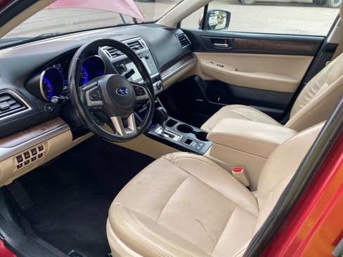 Used 2016 Subaru Outback 3.6R Limited image 12