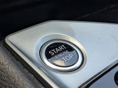 Used 2024 Nissan Altima 2.5 SV image 25