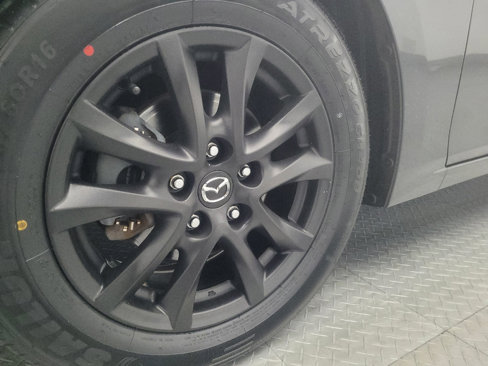 Used 2015 MAZDA MAZDA3 i Touring image 31