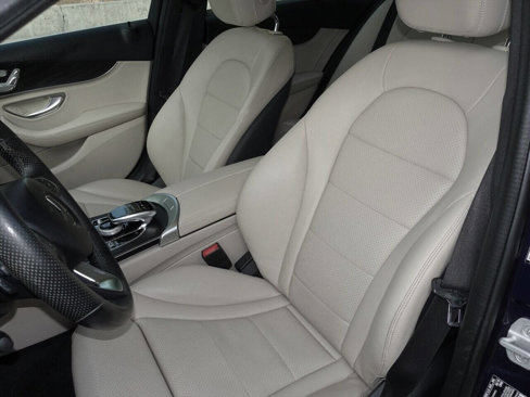 Used 2015 Mercedes-Benz C 300 Sedan image 33