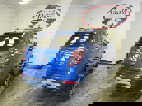 Used 2017 Buick Encore Preferred image 9
