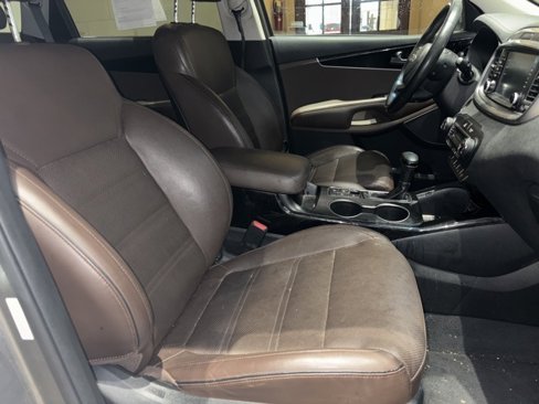 Used 2019 Kia Sorento SX w/ SX Touring Package image 22