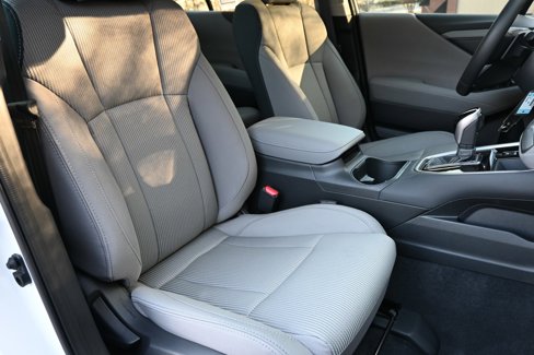 Used 2025 Subaru Legacy Premium image 32