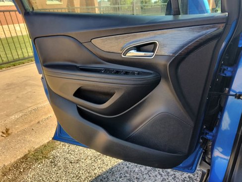 Used 2016 Buick Encore Sport Touring image 19