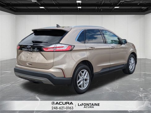 Used 2021 Ford Edge SEL w/ Convenience Package image 5