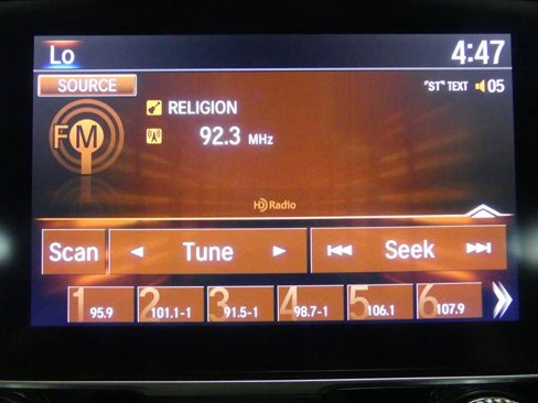 Used 2018 Honda Civic EX image 9