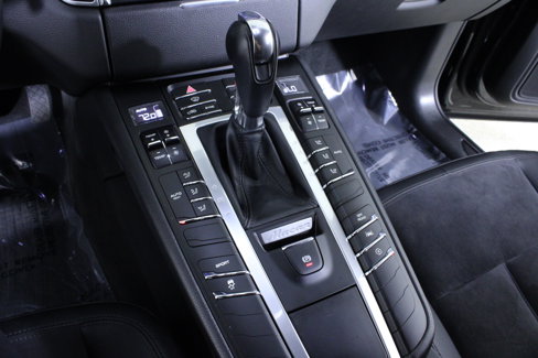 Used 2017 Porsche Macan image 29