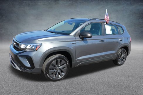 Used 2024 Volkswagen Taos S image 3